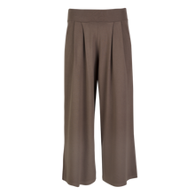 Wide leg trousers
